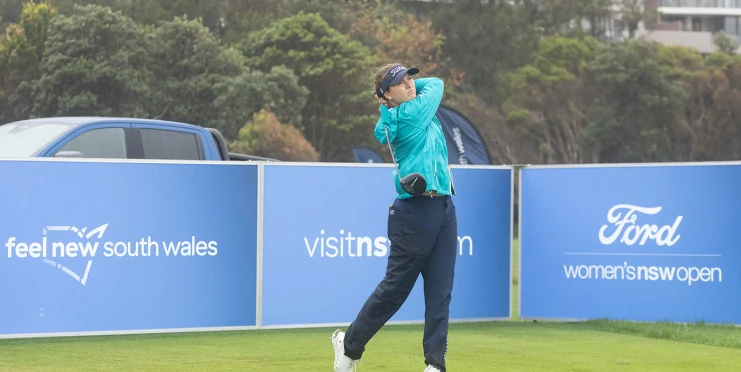 České golfistky v Austrálii excelují. Kousková nyní na 11. místě, Macková na 19.