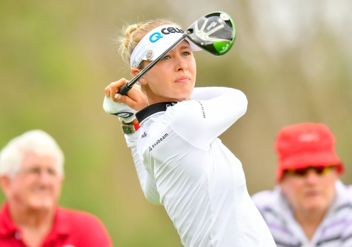 Nelly Korda slaví po roce triumf, LPGA však čelí kritice za zkrácení turnaje