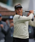 Video: Může veterán Langer porazit Tigera Woodse? Snad to brzy zjistíme