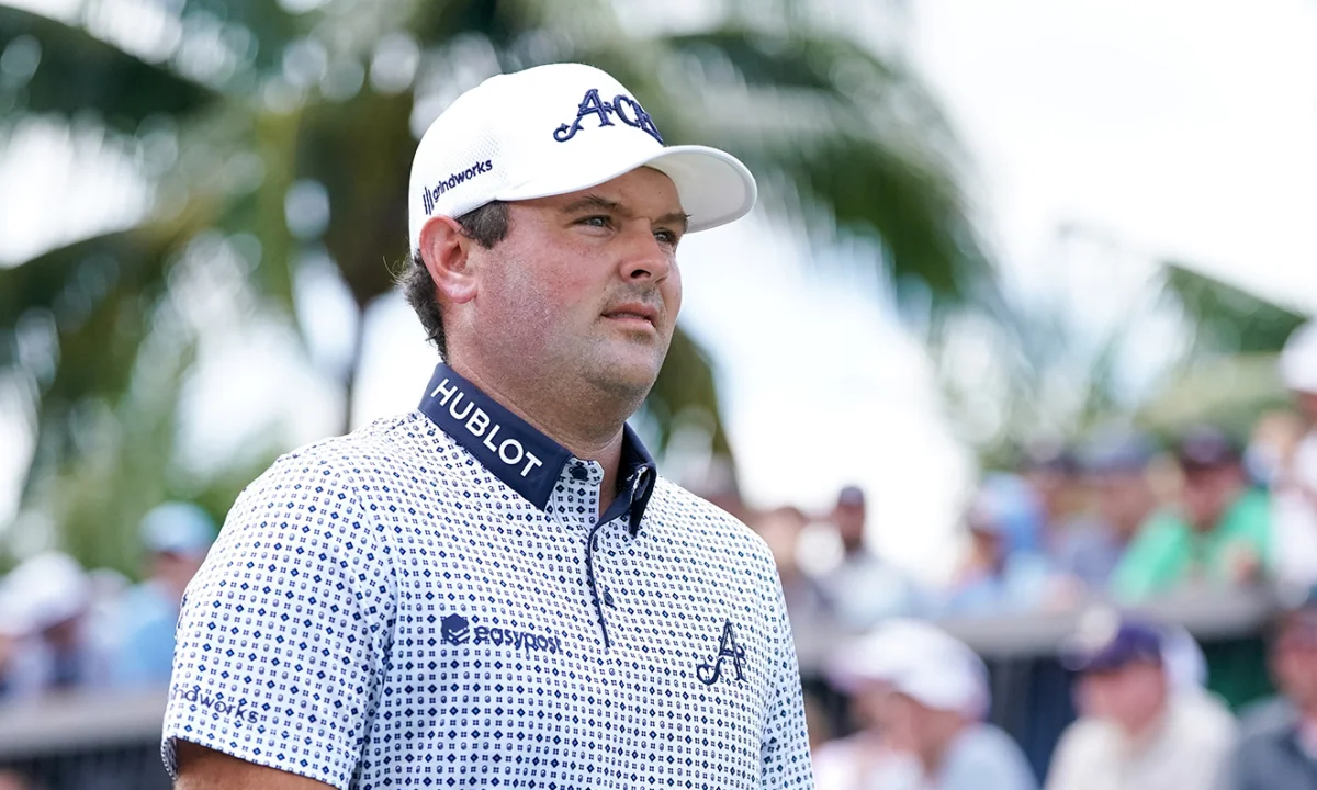 Patrick Reed útočí na Sevův rekord, McIlroy zůstává pozadu