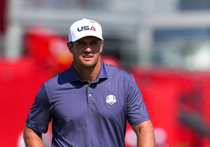 Dokážete na 5 paru pokazit odpal a přesto zahrát birdie? DeChamber ano!