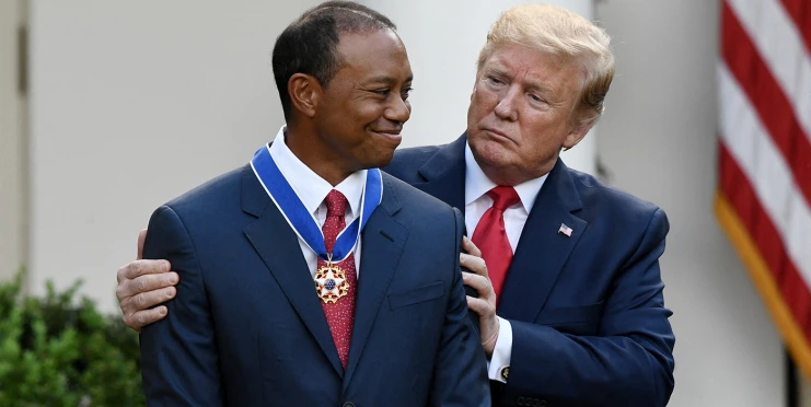 Tiger Woods v Bílém domě. Trumpův plán na revoluci ve vysokoškolském sportu