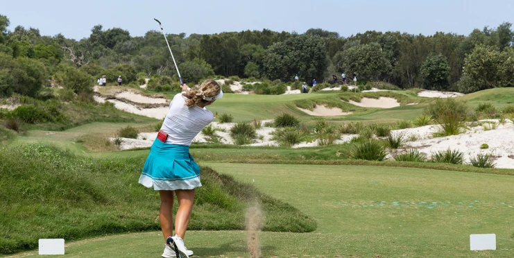 Kousková uzavřela turnaj v Magentě na 22. místě, Macková skončila 34