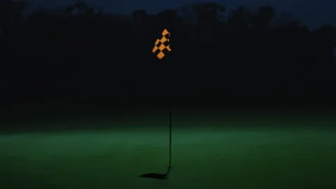 McLaren míří na green! Výrobce supersportů zakládá golfovou divizi McLaren Golf