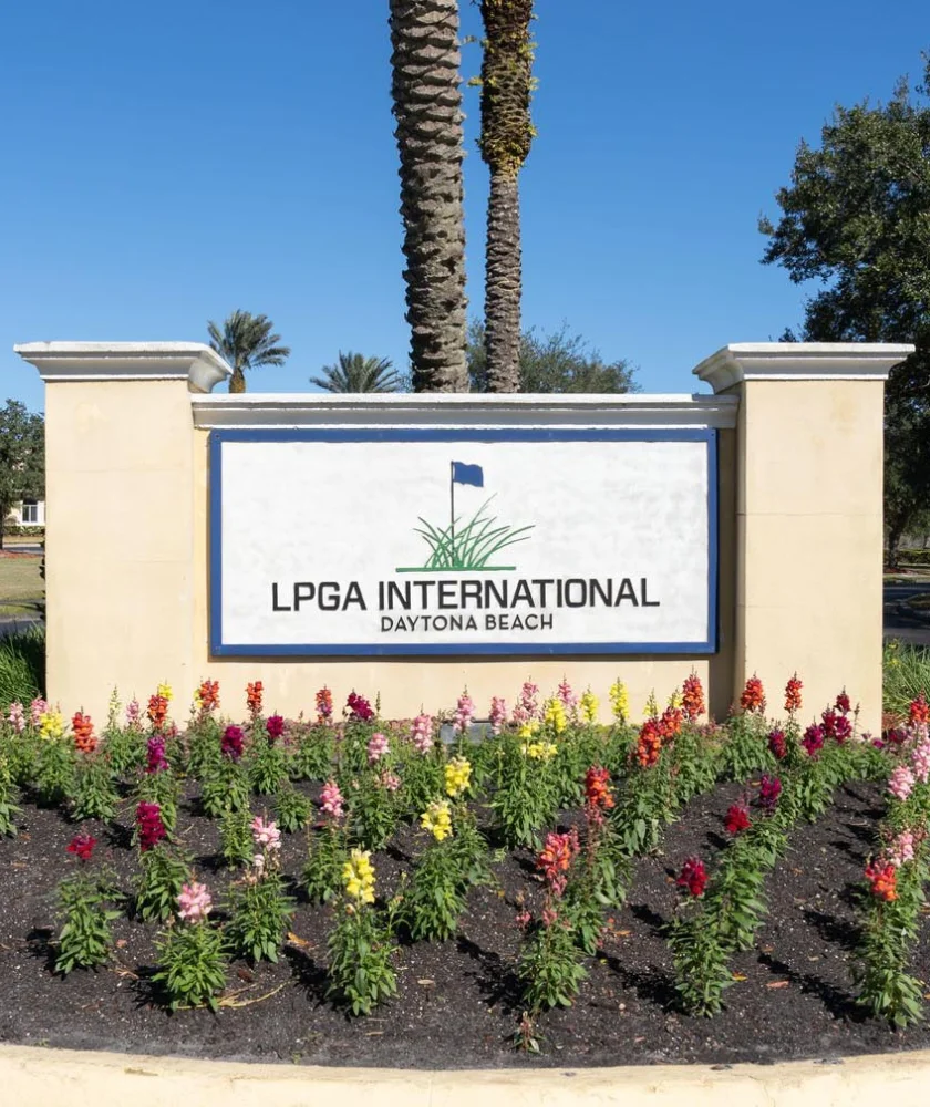 Transgender golfistka Hailey Davidson žaluje LPGA a USGA za zákaz startu