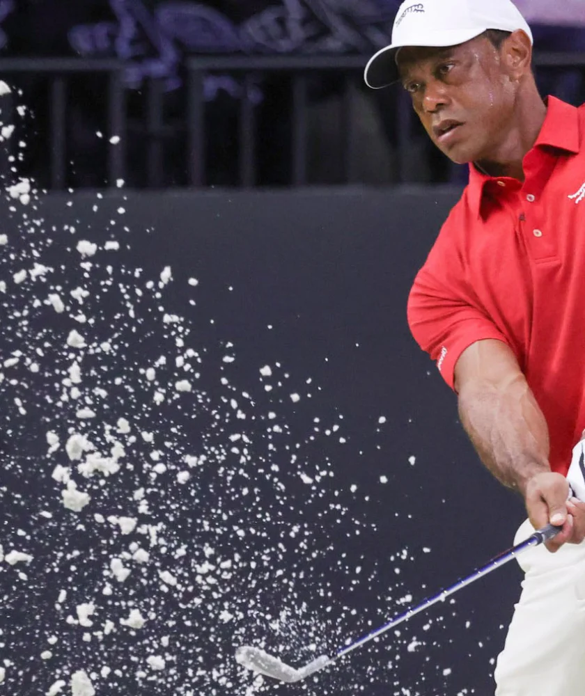 Video: Tiger Woods a Vanessa Trump. Polibek pro štěstí k výhře v TGL nepomohl