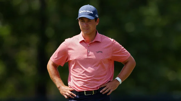 Video: Golfový architekt Tom Doak se utrhl ze řetězu. Navrhl „nehratelný“ green