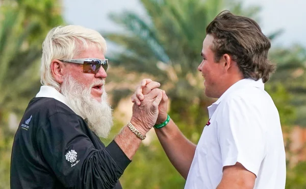 Golfové déjà vu. Syn slavného bouřliváka John Daly II. famózně vstoupil do PGA
