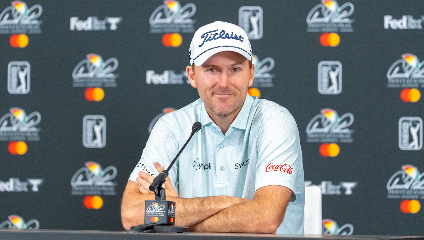 „Buď jako zvíře!“ řekla manželka a Russell Henley vyhrál Arnold Palmer