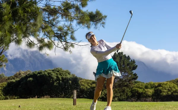 Sára Kousková jako jediná Češka přežila cut v rozbouřeném Kapském Městě