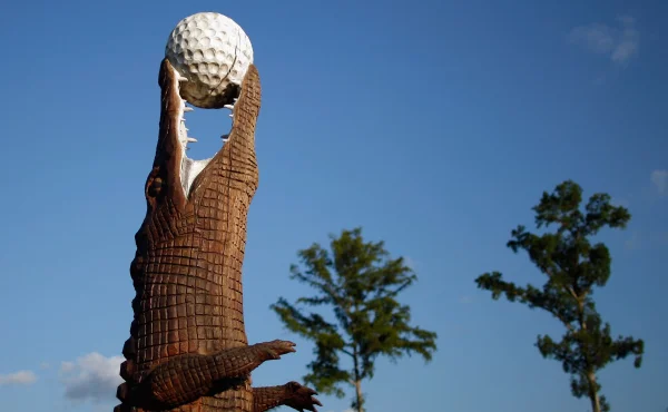 Video: Matt Fitzpatrick tváří v tvář aligátorovi - golfové drama na Zurich Classic