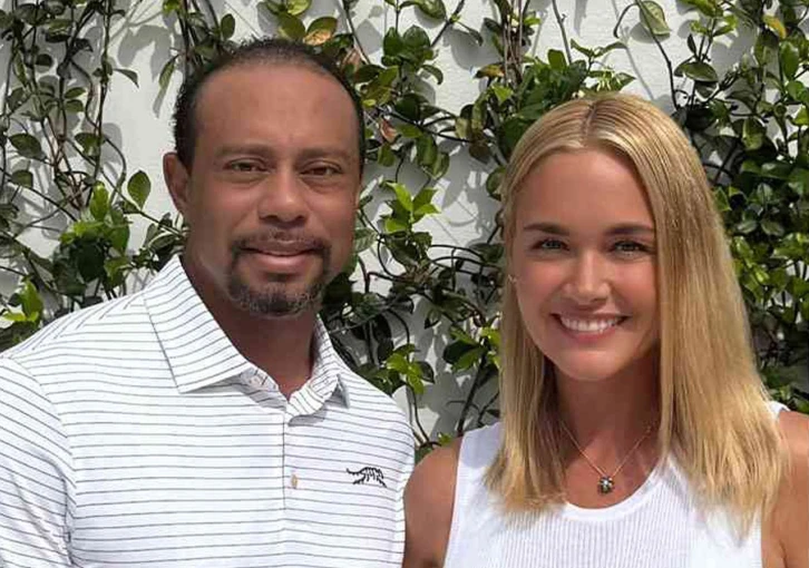 Tiger Woods se s podporou Vanessy postavil problému. Nastoupil do švýcarské léčebny