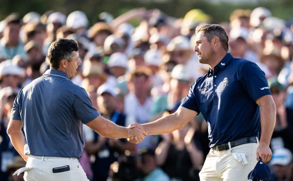 Psychologická válka na Masters. DeChambeau chce z McIlroye „vytlouct duši“