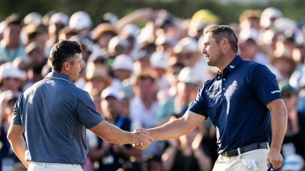 Psychologická válka na Masters. DeChambeau chce z McIlroye „vytlouct duši“