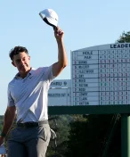 McIlroy útočí na Tigerův rekord! Sázka na netradiční přípravu na Masters vychází