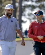 Šílenství na Masters! Sergio Garcia v amoku rozmlátil svůj driver. Čeká ho trest