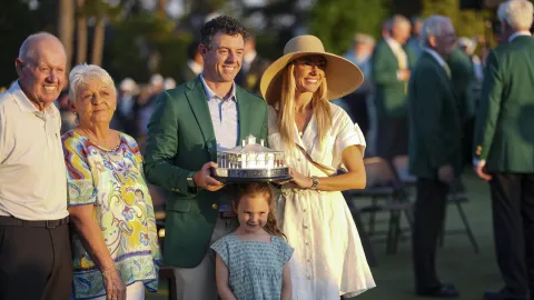 McIlroy to dokázal. Obhájil Masters a vstoupil do dějin. Jack Nicklaus se klaní