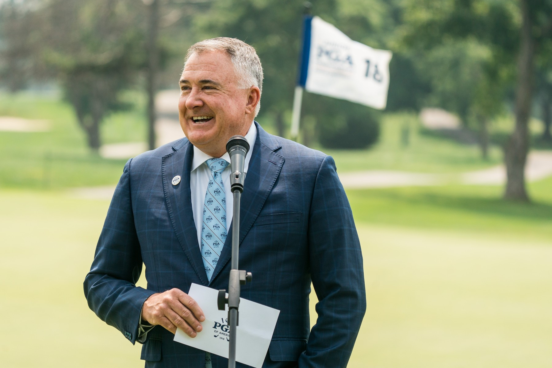 Správní rada PGA of America suspendovala prezidenta Dona Reu