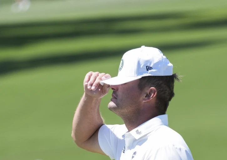 McIlroy pálí do DeChambeaua. Skuteční šampioni nehrají na YouTube, ale na PGA Tour