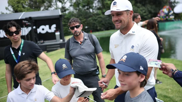 Bryson DeChambeau plánuje YouTube kariéru, zatímco Trump volá po sjednocení LIV a PGA
