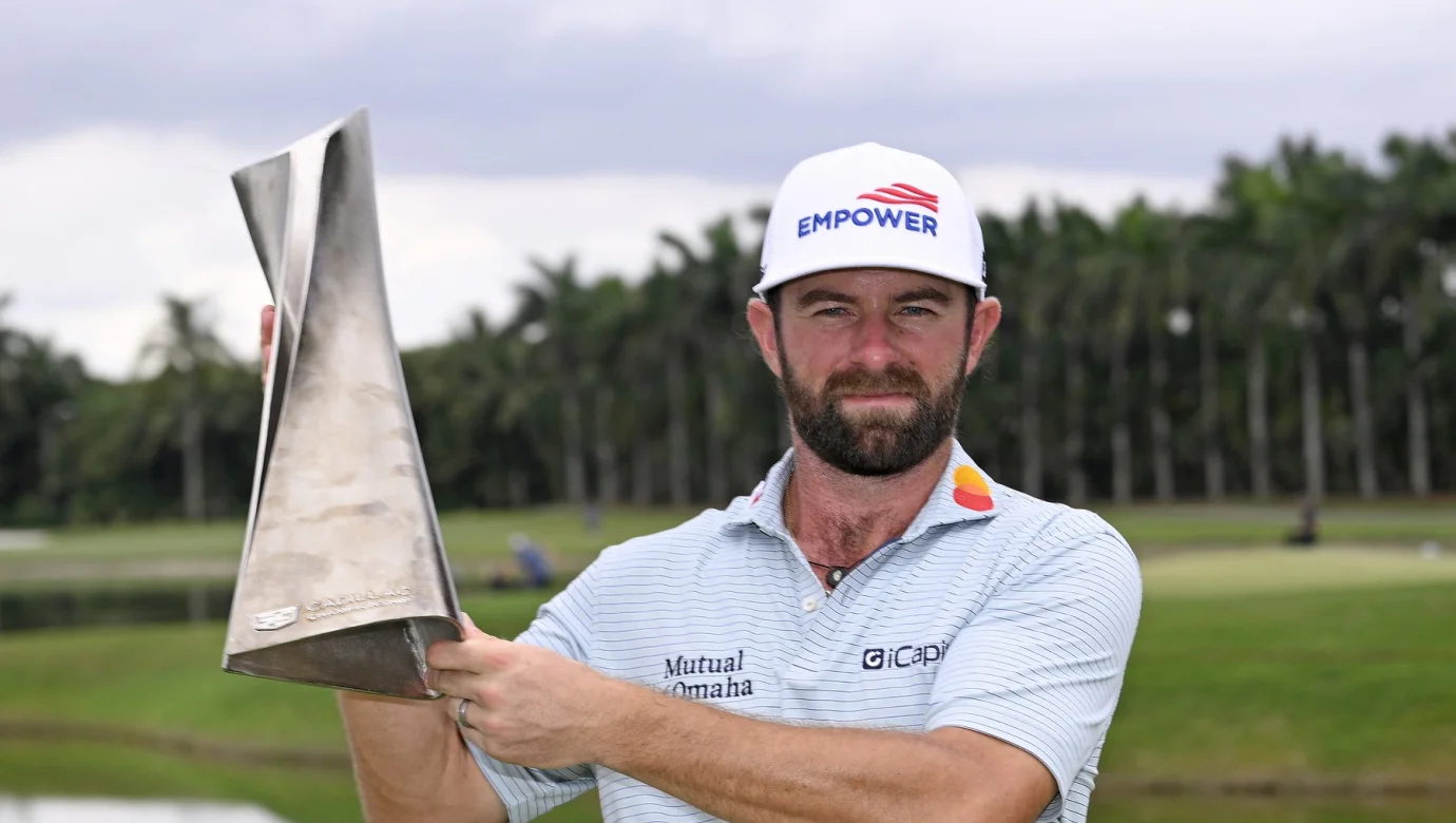 Cameron Young ovládl Cadillac Championship a na Doralu přijal gratulaci od Trumpa