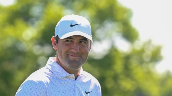 Scottie Scheffler ma spadeno na McIlroye. Už i manželka ho nazývá králem poražených