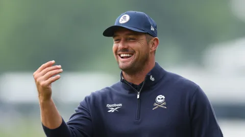 Hvězdy LIV Golf září v Koreji, zatímco liga vypíná klíčové streamovací služby