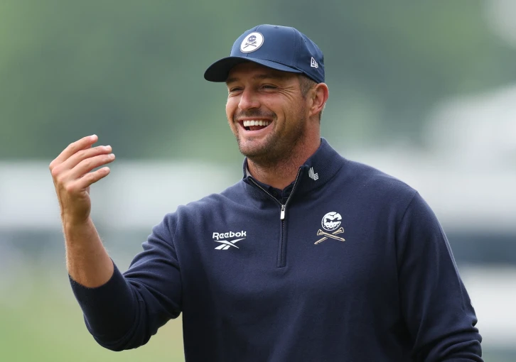 Hvězdy LIV Golf září v Koreji, zatímco liga vypíná klíčové streamovací služby