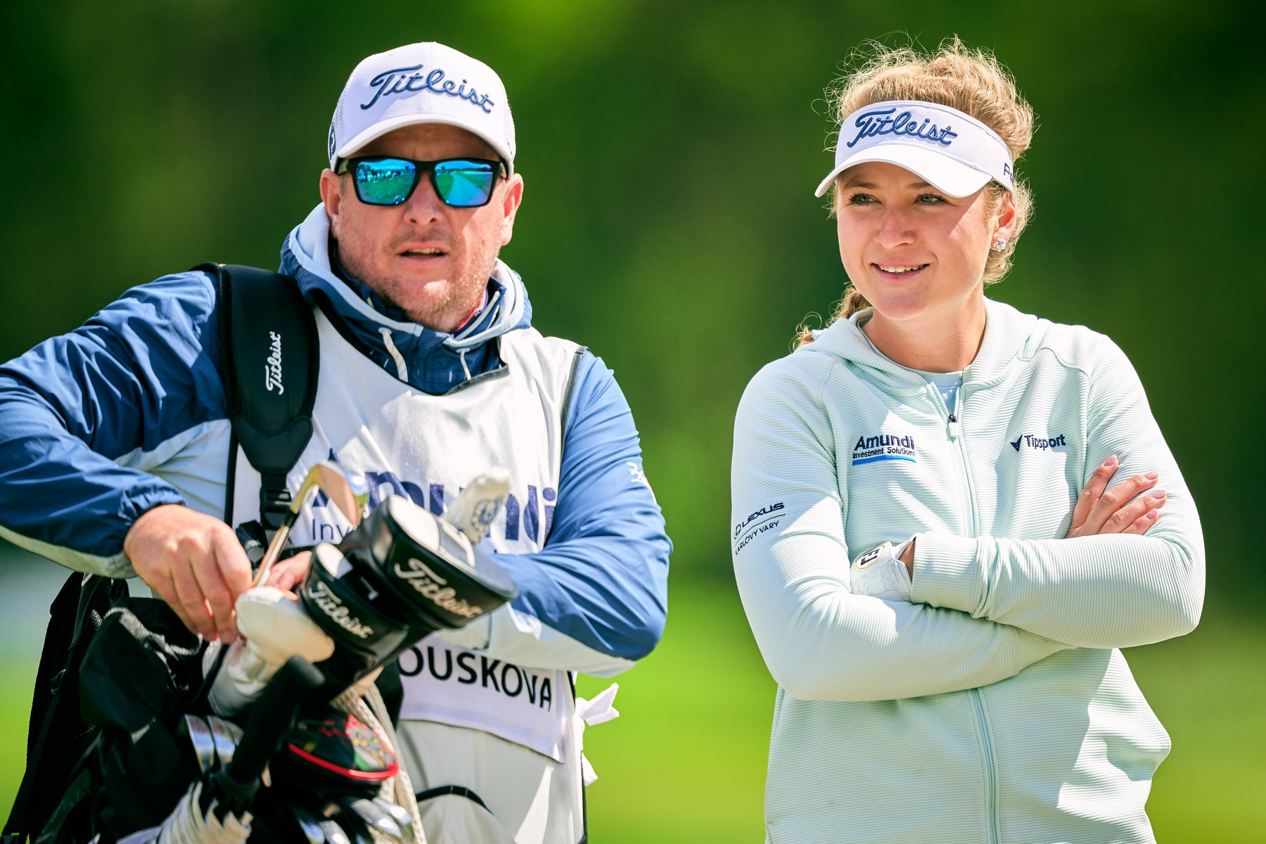 Sára Kousková si s partnerem Jakubem Mejzlíkem užívá sobotní kolo na Amundi German Masters