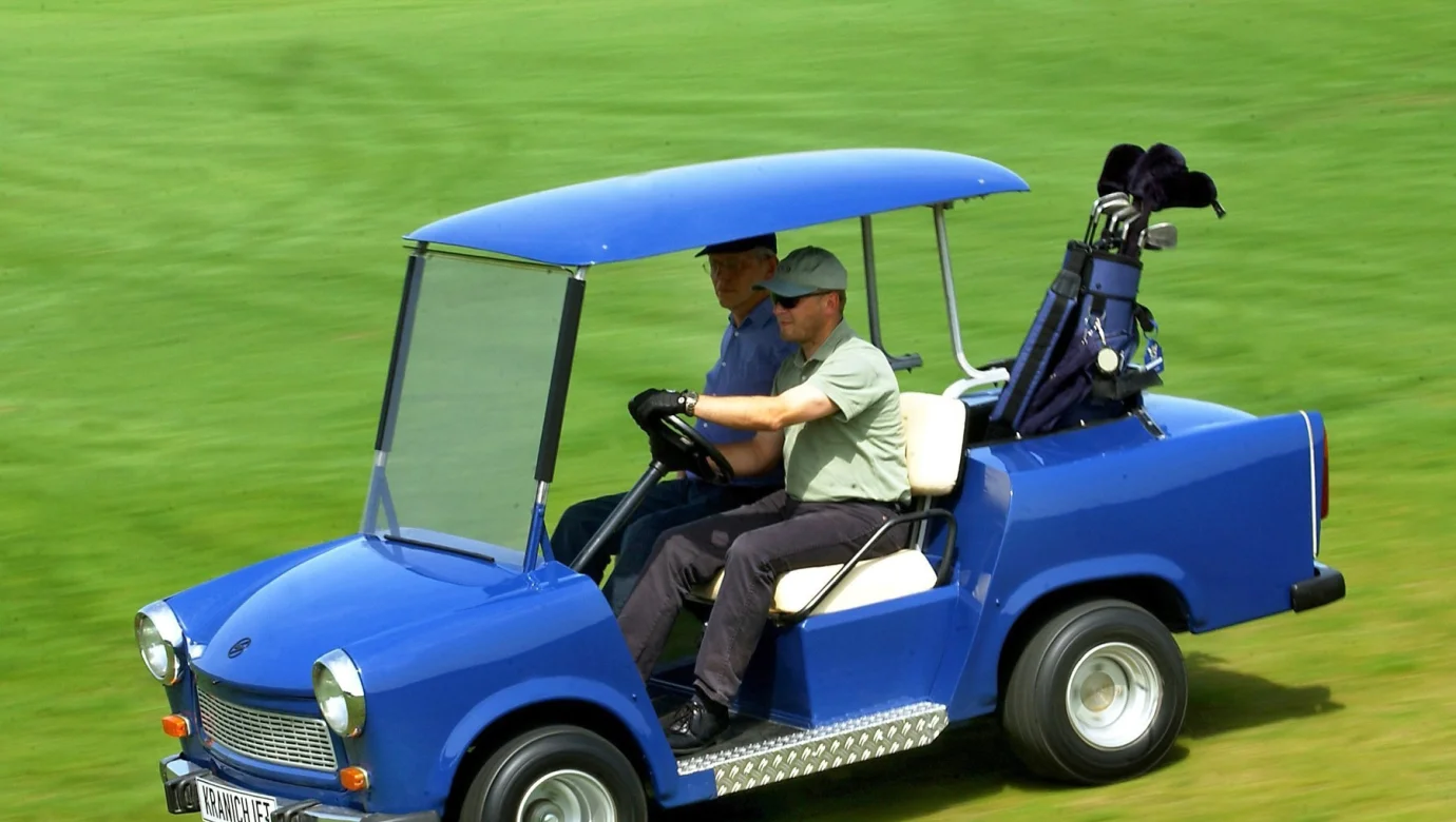 Ilustrační foto: I golfové fairwaye se někdy mohou proměnit v závodní trať.