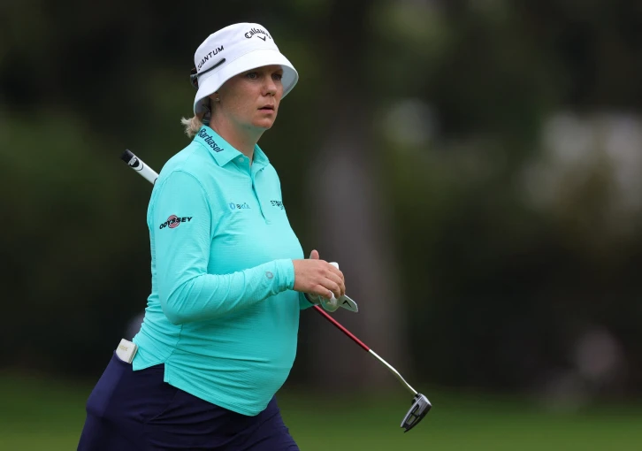 Video: U.S. Open odehrála v 7. měsíci těhotenství! Madelene šokuje golfový svět