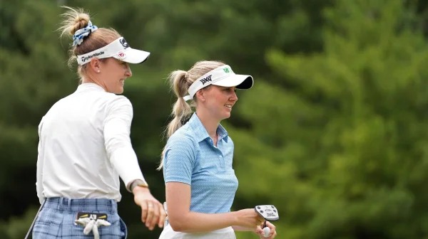 Nelly Korda v týmu „Pravých blondýnek