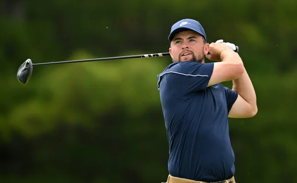 Alex Fitzpatrick s AR brýlemi na U.S. Open: budoucnost golfu, nebo technologický doping?