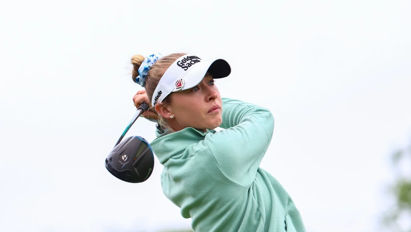 Jediné zaváhání Nelly Korda přišlo na 16. jamce, kde po nepřesném drivu do vody zahrála double bogey