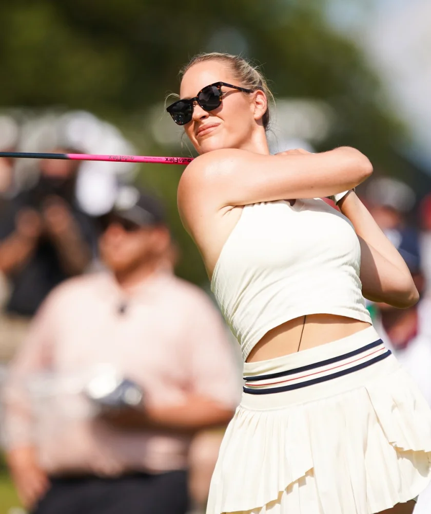 Souboj královen golfového Instagramu: Paige a Claire si to spolu rozdají na greenu