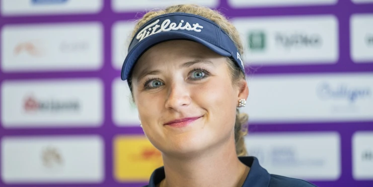 Sára Kousková prošla na majoru cutem, světová jednička Nelly Korda v Evianu končí