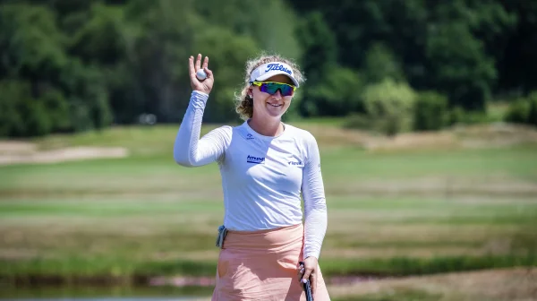 Kousková předvedla na Scottish Open parádní obrat a po kole za 69 ran prošla cutem