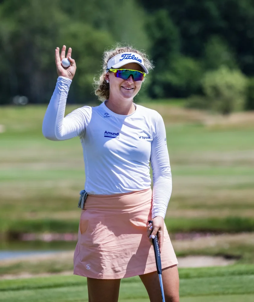 Kousková předvedla na Scottish Open parádní obrat a po kole za 69 ran prošla cutem
