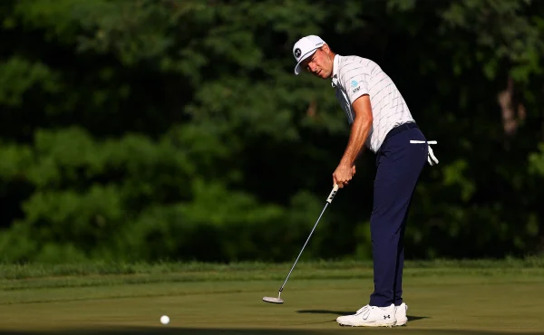 Video: Birdie zpod popelnic! Jordan Spieth znovu kouzlil na John Deere Classic