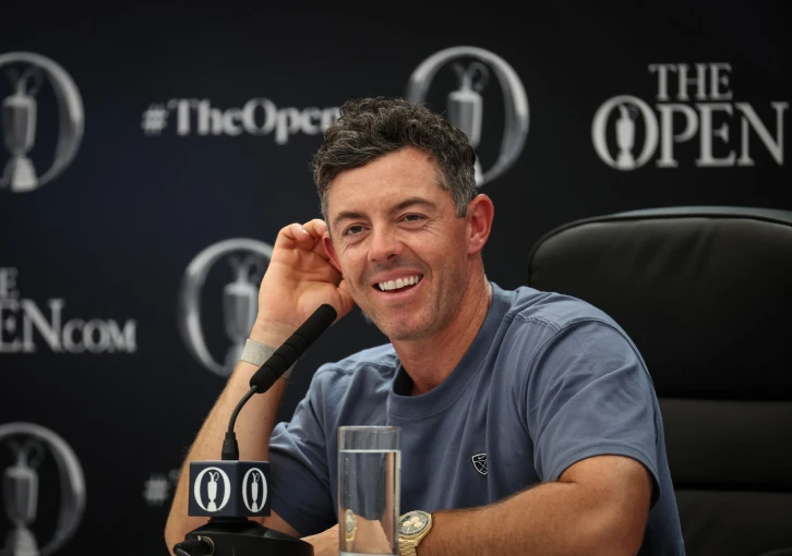 Rory McIlroy vítá nové partnerství s Asian Tour, LIV Golf čelí existenční hrozbě