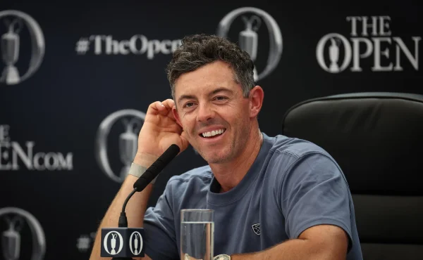 Rory McIlroy vítá nové partnerství s Asian Tour, LIV Golf čelí existenční hrozbě