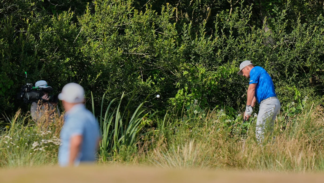 DeChambeau na The Open: Rozhodčí jsou podvodníci! Hvězda zuří po přísné penalizaci