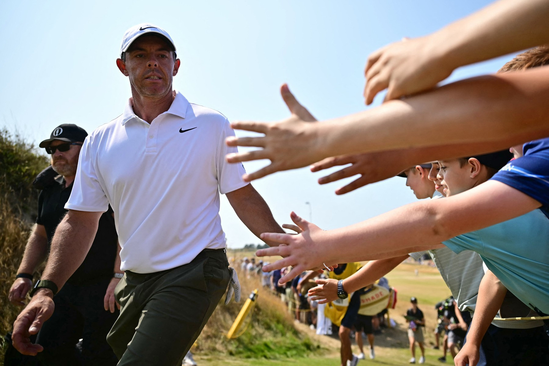 Rory McIlroy vynechal 3M Open, aby strávil závěr prázdnin s manželkou Erikou a dcerou Poppy