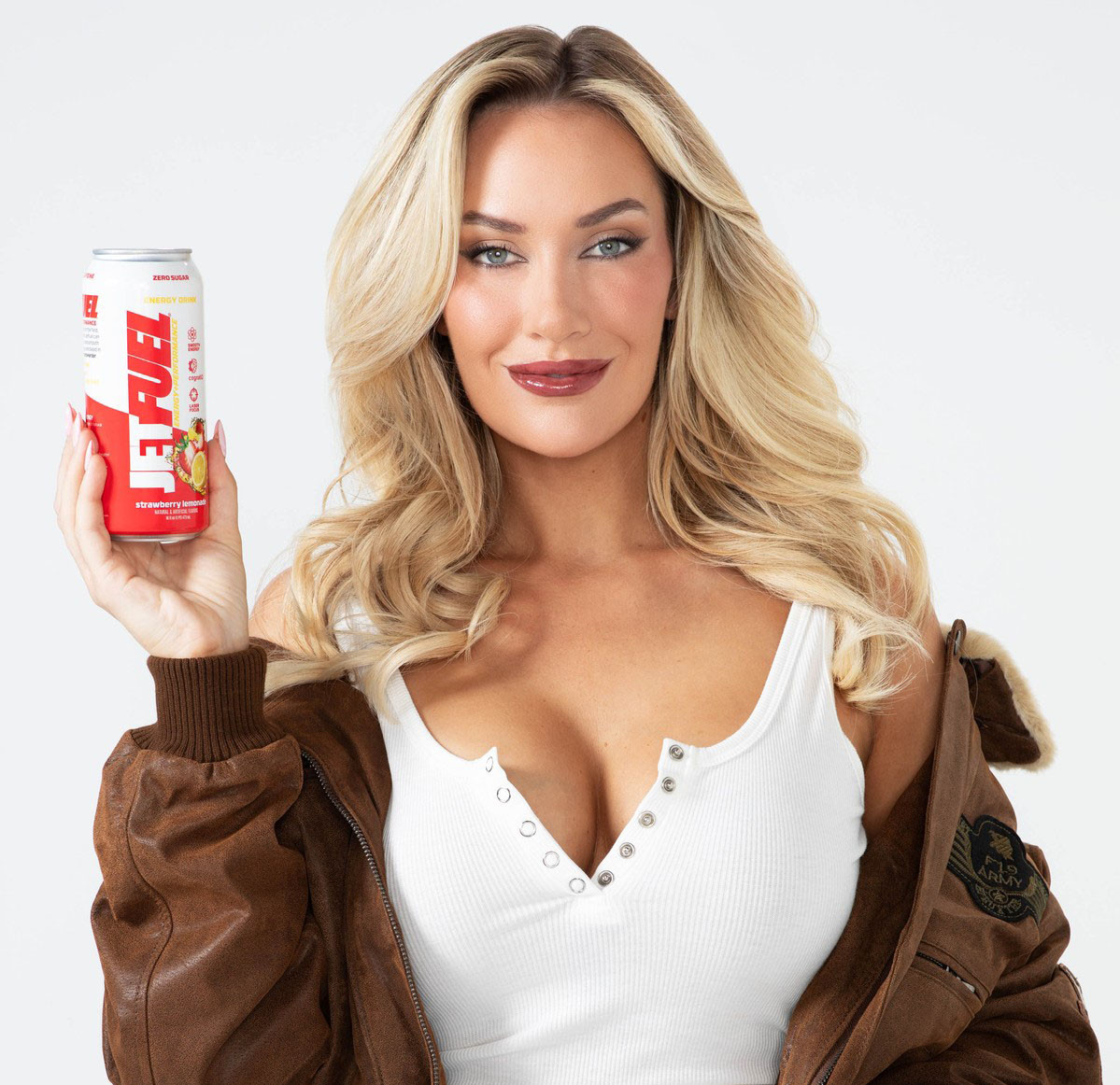 Paige Spiranac znovu potvrdila, že přesně ví, jak zaujmout publikum. Tentokrát jí k tomu stačila obyčejná jogurtová miska