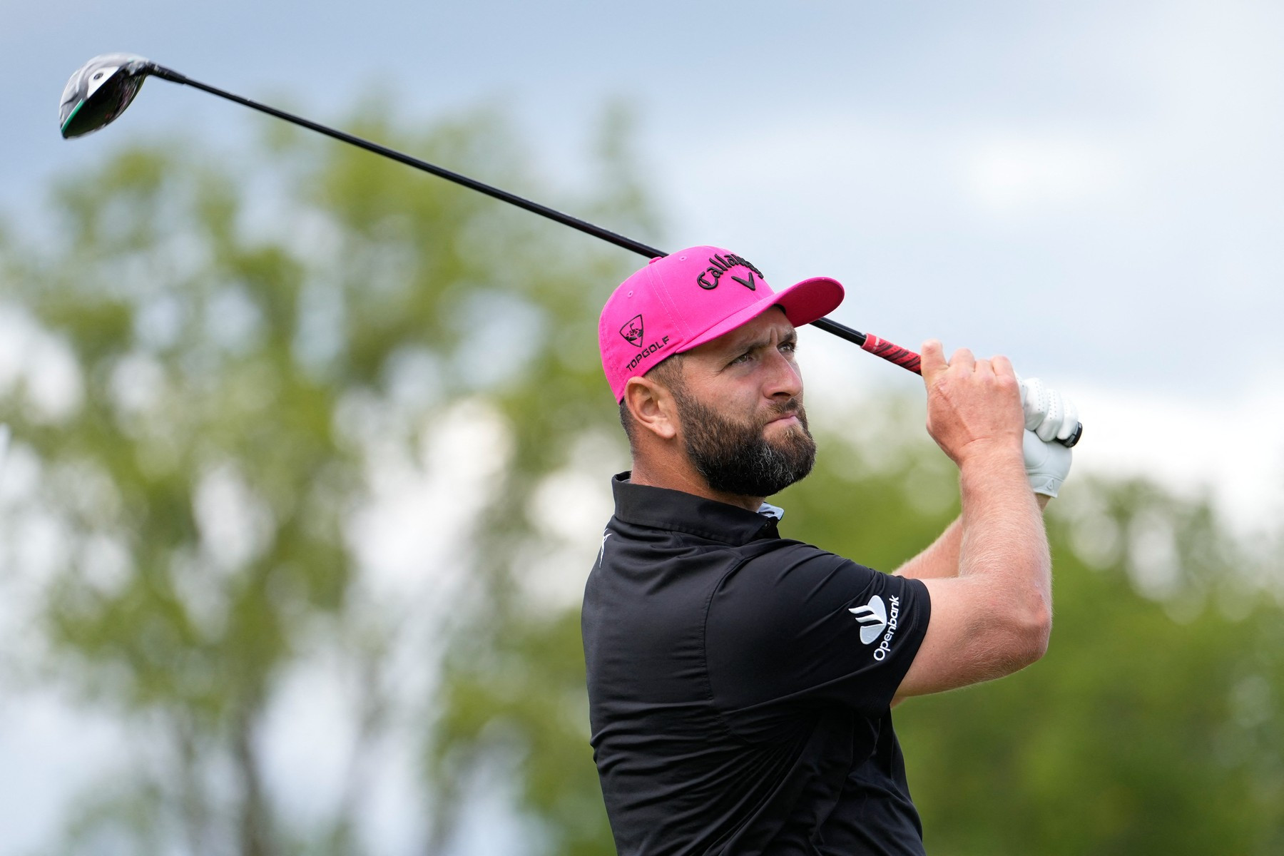 Jon Rahm patří mezi hráče, kterým má LIV Golf podle dostupných informací dlužit nejvíce. Španělský major šampion údajně čeká na vyplacení více než 3 miliard korun.