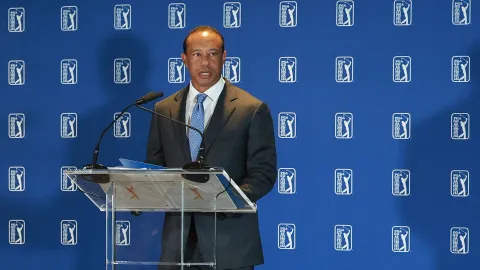 Tiger Woods i Rory McIlroy podpořili revoluci PGA Tour. Přichází finálová jamkovka
