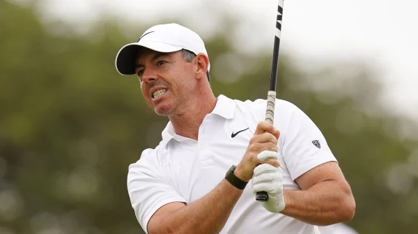 Rory McIlroy chce navýšit svůj náskok na Tigera Woodse? Ve hře je čtvrtý FedExCup