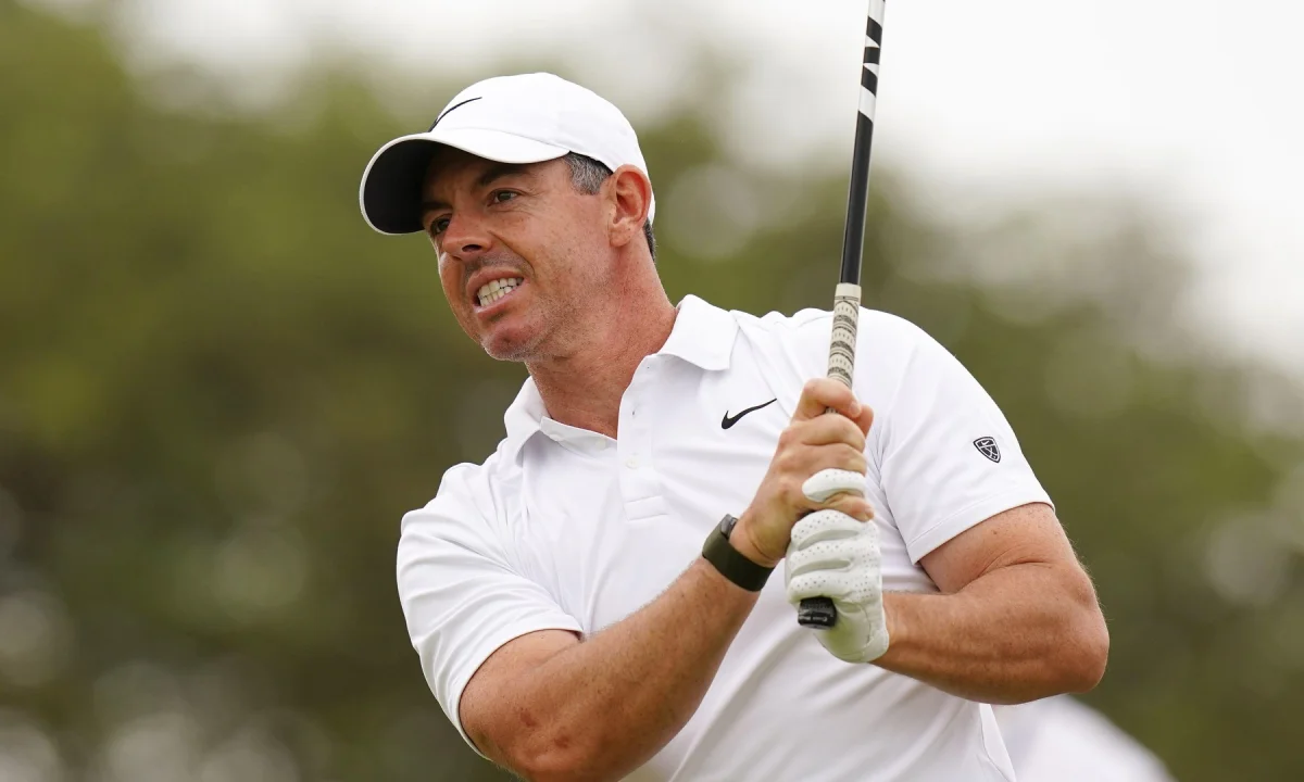 Rory McIlroy chce navýšit svůj náskok na Tigera Woodse? Ve hře je čtvrtý FedExCup