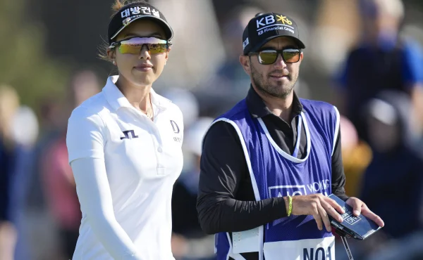 Kolaps Haeran Ryu poslal do čela AIG Women's Open američanku Yealimi Noh
