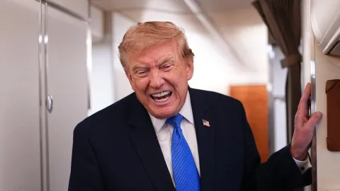 Video: Trump vyhrál turnaj v Bedminsteru. Geniální hráč, nebo chronický podvodník?